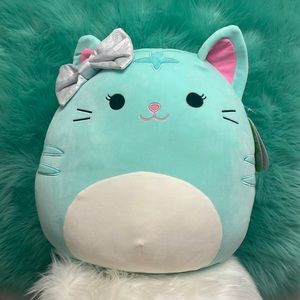 Tres’zure Squishmallow